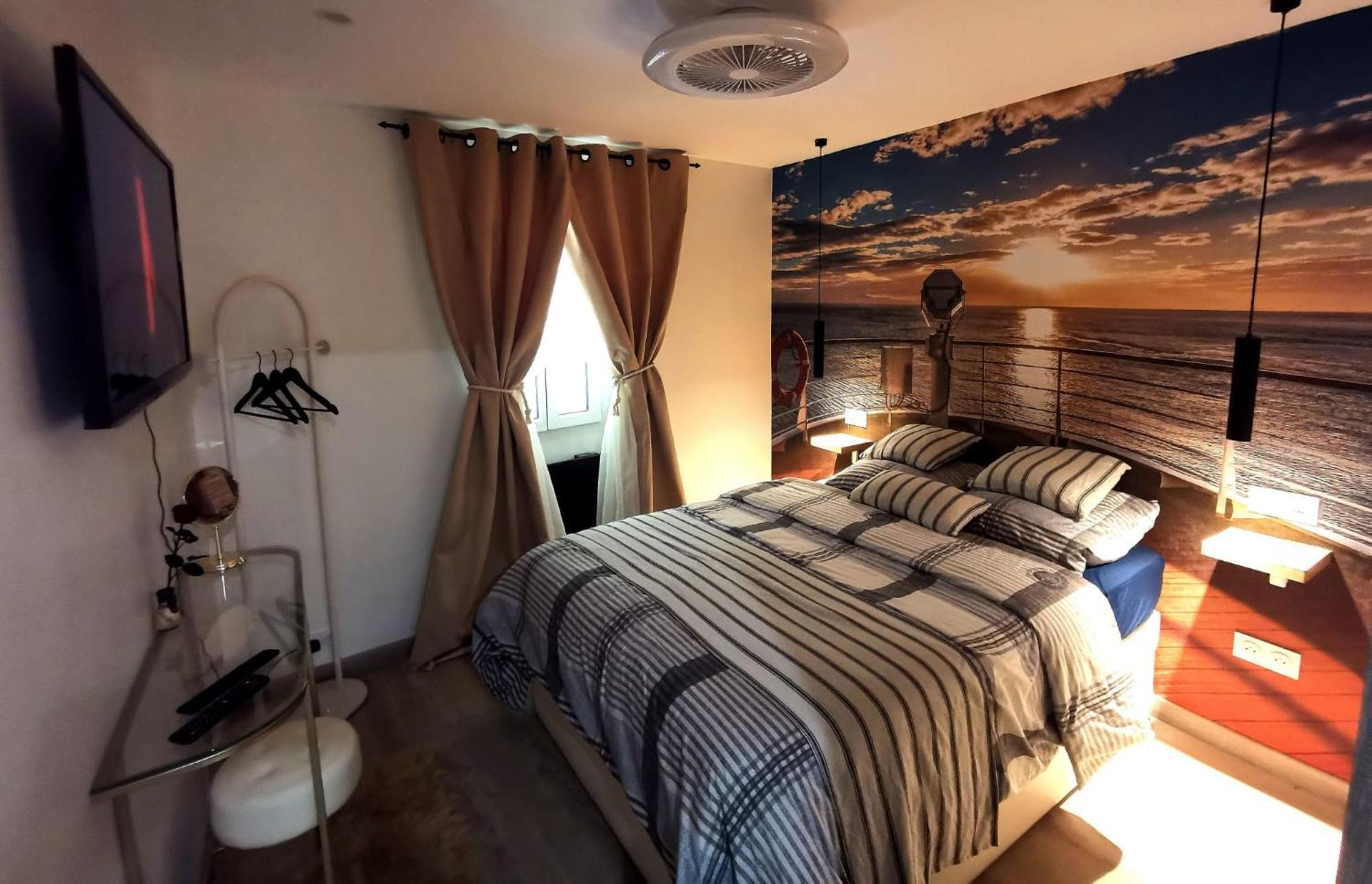Vieille Ville De Menton Extérieur photo